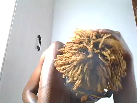 realcoochie online show from June 19, 12:26 am