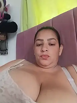hugeboobs zafiro online show from June 3, 1:46 pm