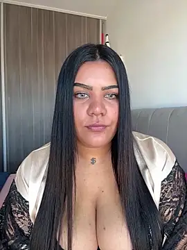 Snapshot of CharlotteFoxx3 chatting on May 15, 6:15 pm CharlotteFoxx3 online show from May 15, 6:15 pm