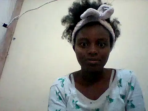 liligal online show from June 4, 4:40 am