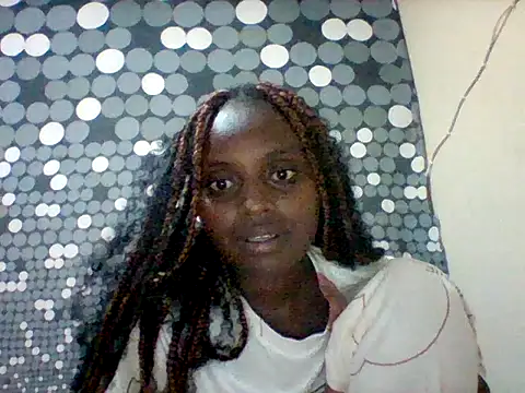 liligal online show from June 11, 7:34 pm