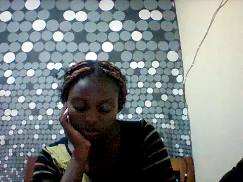 liligal online show from June 15, 7:27 pm
