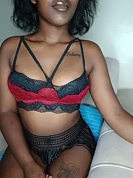 spicelovena online show from May 15, 8:05 pm