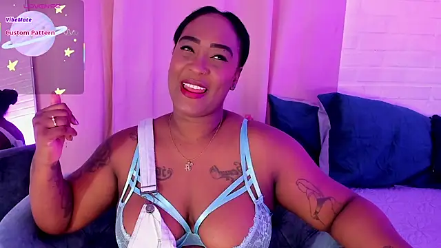 Snapshot of alison_daniels_ chatting on February 22, 5:44 pm alison daniels online show from February 22, 5:44 pm