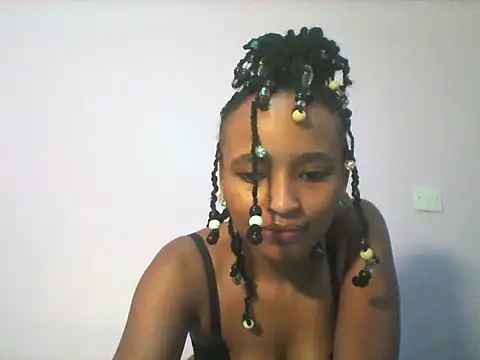 Badgalheloves online show from June 23, 7:28 am