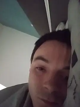 Snapshot of thomsnapchaud chatting on July 6, 7:27 pm thomsnapchaud online show from July 6, 7:27 pm