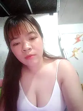 Snapshot of Loleml01 chatting on May 25, 9:48 am Loleml01 online show from May 25, 9:48 am
