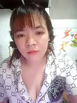 Snapshot of Loleml01 chatting on May 28, 4:54 am Loleml01 online show from May 28, 4:54 am