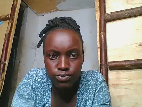 Snapshot of sweetbaby_kiss chatting on May 26, 7:21 pm sweetbaby kiss online show from May 26, 7:21 pm