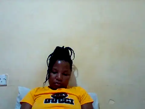 Camilla-Sweets online show from June 25, 7:18 pm