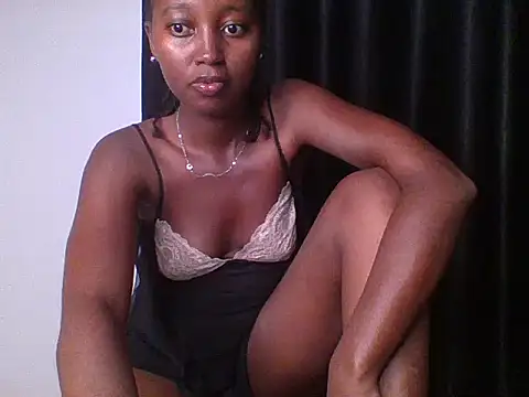 breezykan254 online show from May 24, 11:04 am