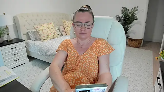 Vika73 online show from March 26, 11:49 am