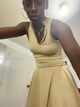 IzizX X online show from June 12, 4:11 am