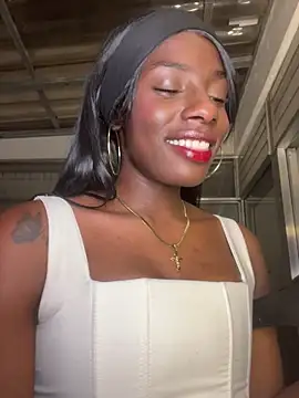 IzizX X online show from June 21, 6:49 am