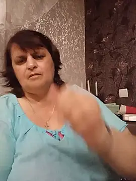 Snapshot of LisichkaOksana chatting on June 19, 8:23 pm LisichkaOksana online show from June 19, 8:23 pm