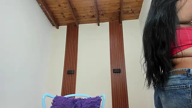 MiaLane3 online show from June 10, 11:31 am