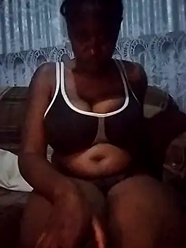 Snapshot of ballbuster2026 chatting on July 10, 3:36 pm ballbuster2026 online show from July 10, 3:36 pm