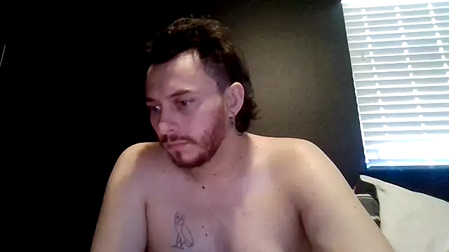 Snapshot of Tallhungcloudyyy chatting on May 30, 7:11 pm Tallhungcloudyyy online show from May 30, 7:11 pm