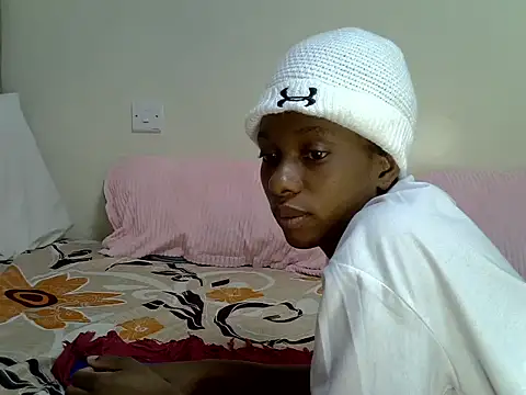 Lexy 03 online show from May 17, 1:40 pm