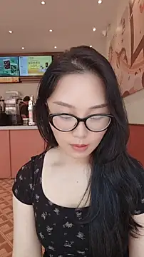 lylxili online show from June 16, 5:54 am