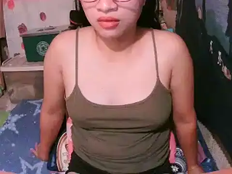 kayeflower online show from August 3, 12:32 pm