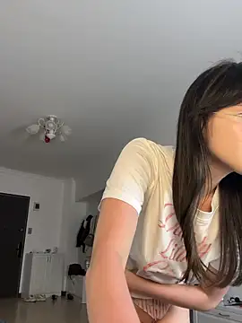 Lina cuteee online show from May 21, 5:31 pm