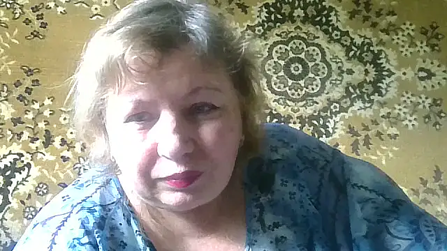 Snapshot of LediMelissa chatting on June 21, 8:28 am LediMelissa online show from June 21, 8:28 am