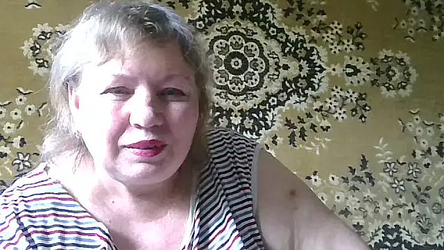 Snapshot of LediMelissa chatting on June 27, 4:28 am LediMelissa online show from June 27, 4:28 am