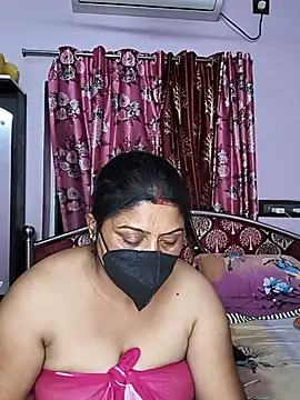 Snapshot of Curvy_Jyoti chatting on May 30, 5:54 pm Curvy Jyoti online show from May 30, 5:54 pm