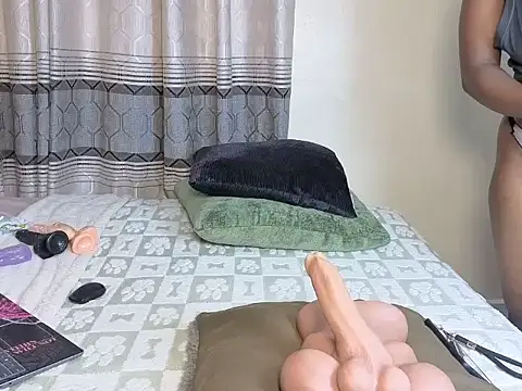 Blackcharmming online show from June 28, 4:07 am