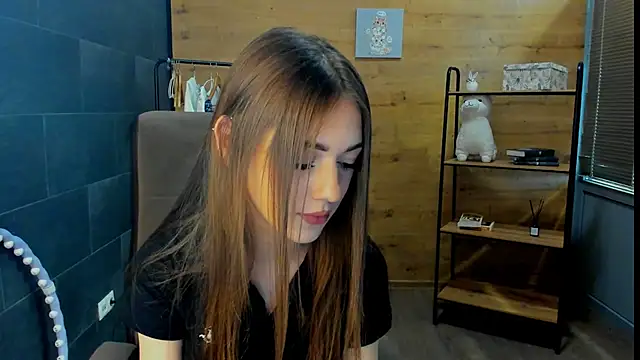 EricaaHerrera online show from June 4, 1:28 pm