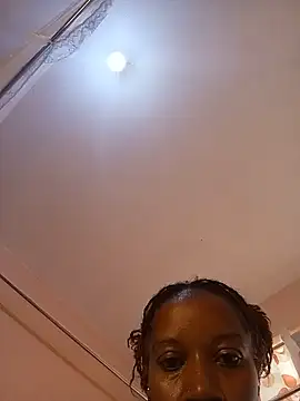 Snapshot of nyawi505050 chatting on May 19, 8:31 am nyawi505050 online show from May 19, 8:31 am