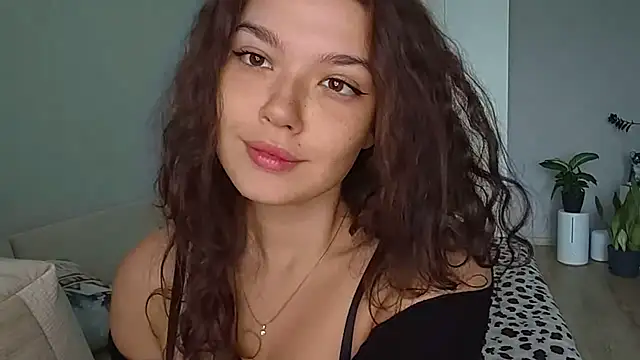 Vicki queen online show from July 13, 5:10 am
