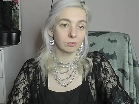 Snapshot of velvetanne chatting on July 7, 8:29 am velvetanne online show from July 7, 8:29 am