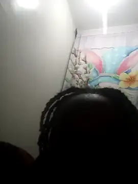 Snapshot of petitepearl chatting on July 7, 11:53 pm petitepearl online show from July 7, 11:53 pm