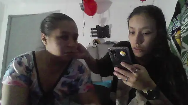 Snapshot of Amber_rose17 chatting on July 11, 12:57 am Amber rose17 online show from July 11, 12:57 am