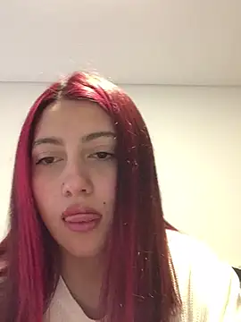 Snapshot of Emma_Cut chatting on May 20, 4:46 pm Emma Cut online show from May 20, 4:46 pm