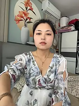 LOVE 521 online show from June 2, 4:58 am