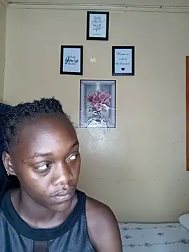 Paulahaze online show from May 20, 1:06 pm