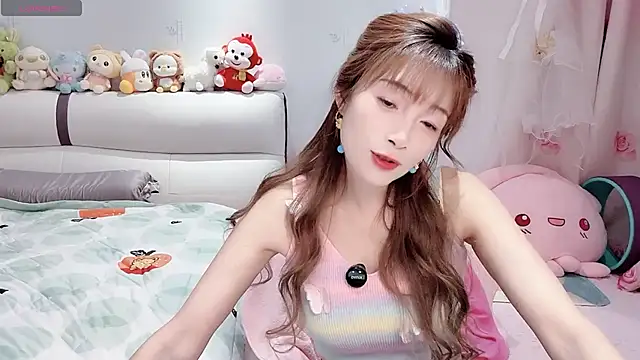 Snapshot of qiqi520ya chatting on June 23, 4:05 pm qiqi520ya online show from June 23, 4:05 pm