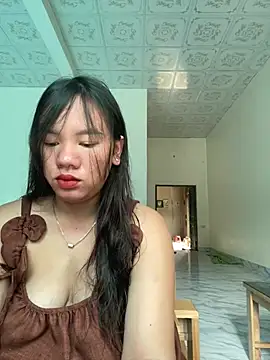 Snapshot of Suki-love chatting on July 6, 3:36 am Suki-love online show from July 6, 3:36 am