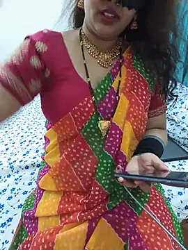 Snapshot of kavyabhabhi chatting on June 24, 8:57 am kavyabhabhi online show from June 24, 8:57 am