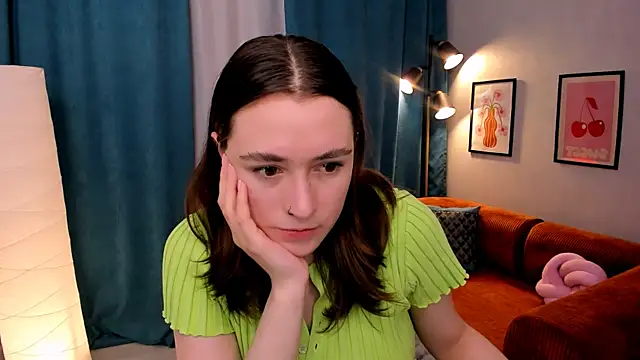 polly pop  online show from June 7, 9:46 am