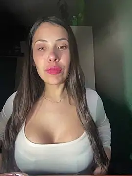 Juliett08 online show from July 1, 3:30 am