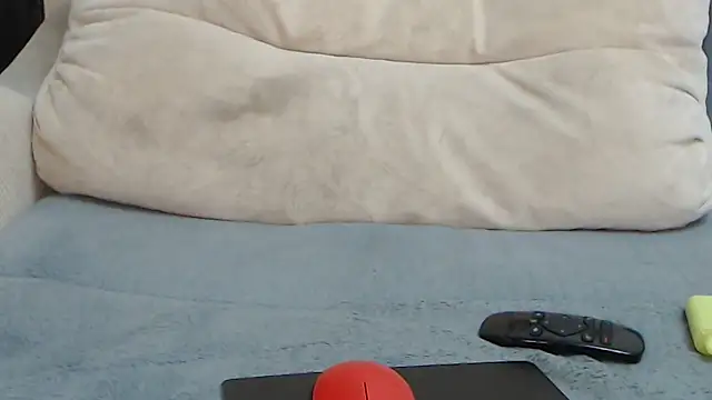 Snapshot of _beautifulpussy_ chatting on July 17, 8:43 am beautifulpussy online show from July 17, 8:43 am