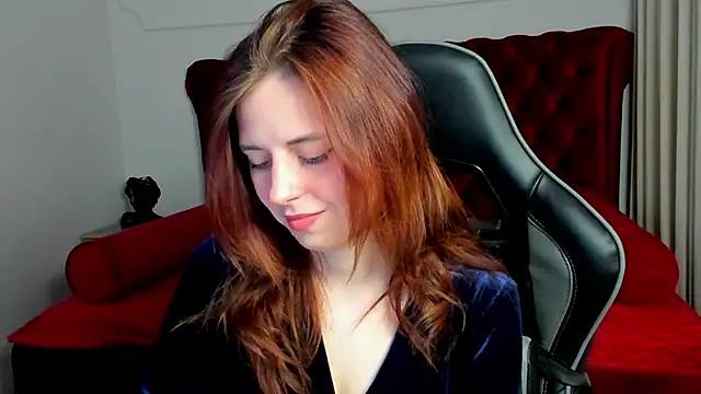 Snapshot of FreyaVeys chatting on June 18, 5:08 am FreyaVeys online show from June 18, 5:08 am