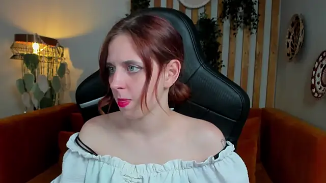 Snapshot of FreyaVeys chatting on July 11, 5:15 pm FreyaVeys online show from July 11, 5:15 pm