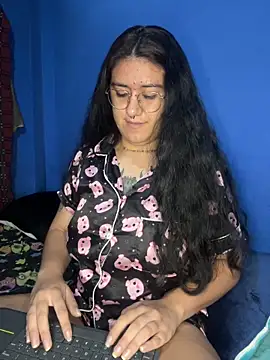 Mailly gabbyy  online show from June 1, 4:31 pm