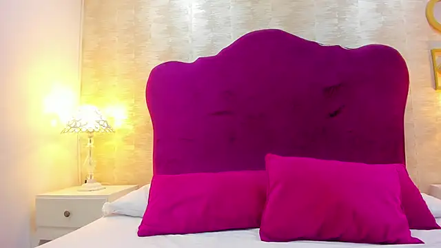 AlexaGill online show from June 20, 12:19 pm