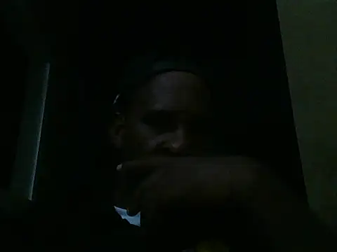 Snapshot of rafa037 chatting on June 24, 12:09 am rafa037 online show from June 24, 12:09 am